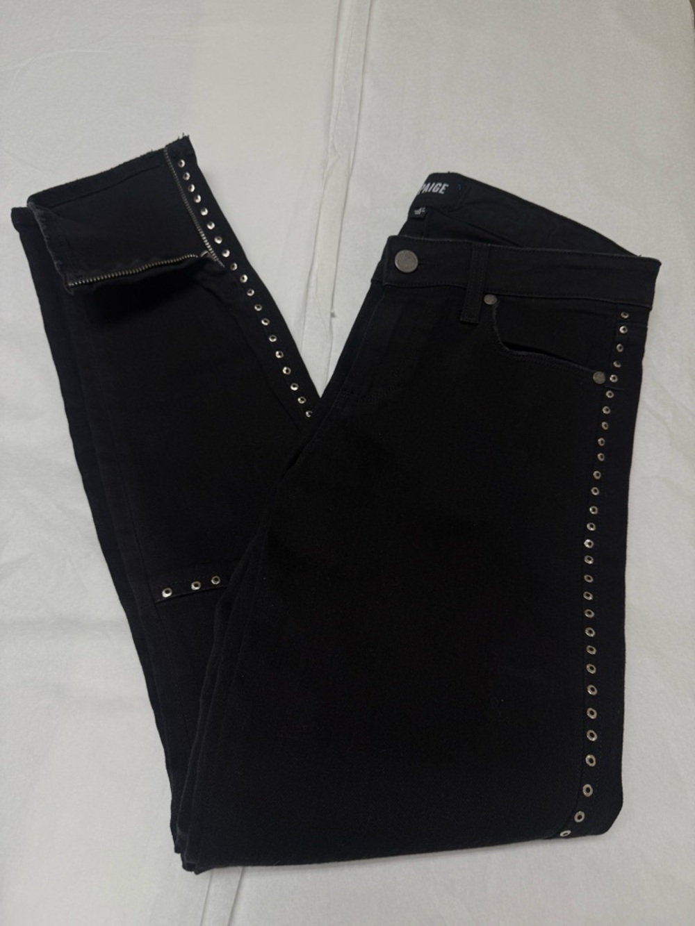 ⚫️PAIGE Black vintage studded ankle zip jeans. ⚫️ - Picture 1 of 12